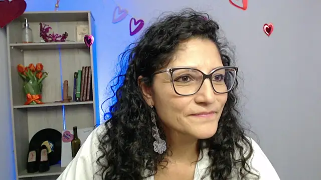 arianna ros3 online show from February 19, 2025, 7:05 pm