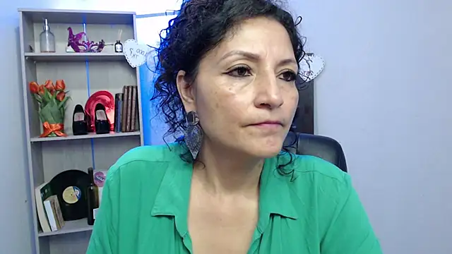 arianna ros3 online show from March 17, 2025, 4:54 pm