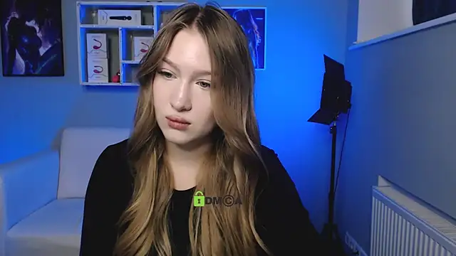 playful sophie online show from September 29, 2025, 9:47 am