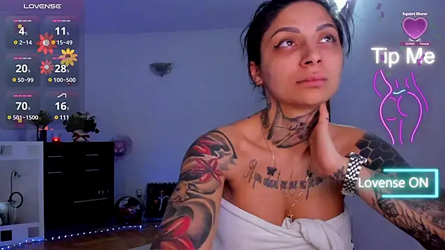 Lucky Deniz online show from March 8, 2025, 1:50 am