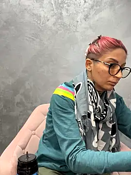 Lucky Deniz online show from December 5, 2025, 10:57 am