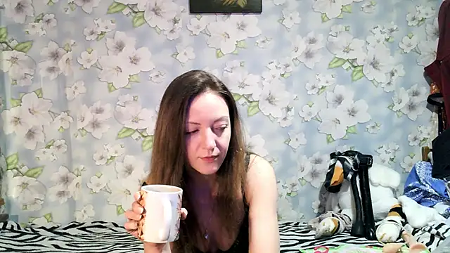 KattyLuuu online show from January 23, 2025, 8:45 pm