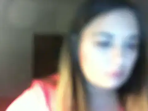 Snapshot of MeganGold chatting on December 17, 2024, 10:11 pm MeganGold online show from December 17, 2024, 10:11 pm