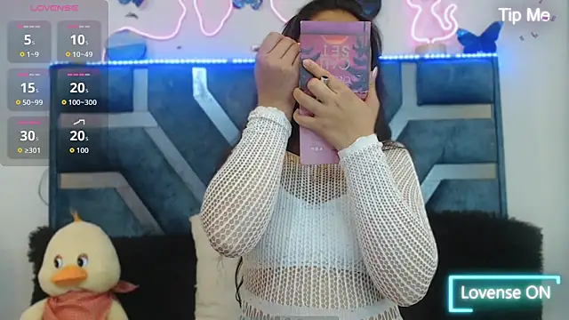 Roxan Fox- online show from September 23, 2025, 1:52 am