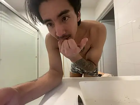 GIOOOO568 online show from February 19, 2026, 7:37 am