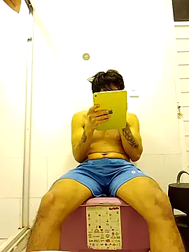 GIOOOO568 online show from February 20, 2026, 7:43 am