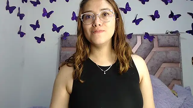 Anny Fox- online show from November 13, 2025, 3:38 am