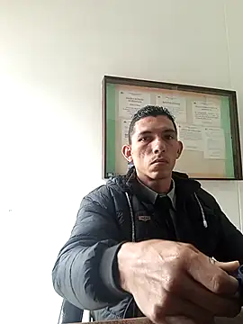 Snapshot of chayanne_odisea chatting on April 15, 2026, 12:56 pm chayanne odisea online show from April 15, 2026, 12:56 pm