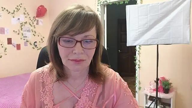 Miss Moren online show from March 18, 2026, 2:31 pm