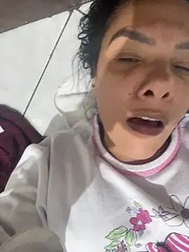 briannaa557 online show from December 30, 2024, 5:02 pm