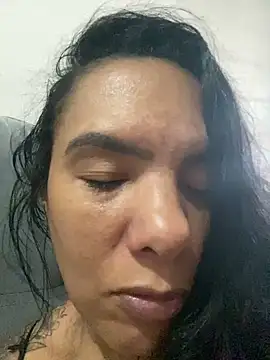 briannaa557 online show from January 6, 2025, 6:31 pm