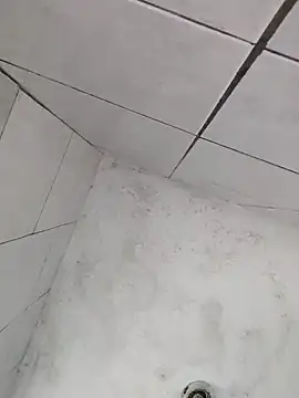 briannaa557 online show from January 9, 2025, 8:22 pm