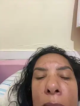 briannaa557 online show from March 7, 2025, 10:45 am