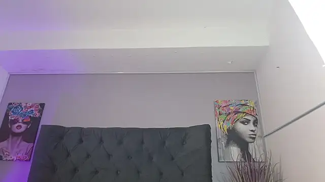 Snapshot of BrithanySummer chatting on March 21, 2025, 7:57 pm BrithanySummer online show from March 21, 2025, 7:57 pm