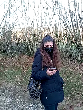 sansan2411 online show from January 23, 2025, 3:22 pm