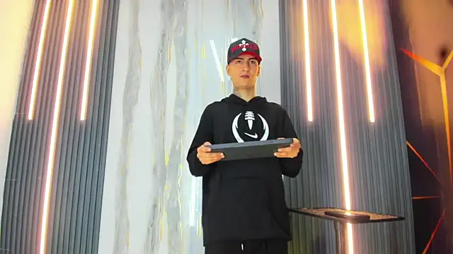 Angel xxx online show from March 31, 2026, 4:24 am