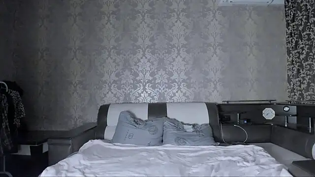 Agnes Allenn online show from October 16, 2025, 12:17 pm