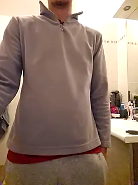 Kingqueen696 online show from March 24, 2026, 9:47 am