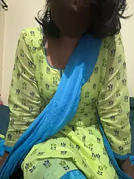 Snapshot of priyadevi17 chatting on January 26, 2025, 7:41 pm priyadevi17 online show from January 26, 2025, 7:41 pm