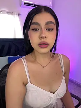 Snapshot of Lily_Woodz chatting on May 30, 2026, 7:11 pm Lily Woodz online show from May 30, 2026, 7:11 pm