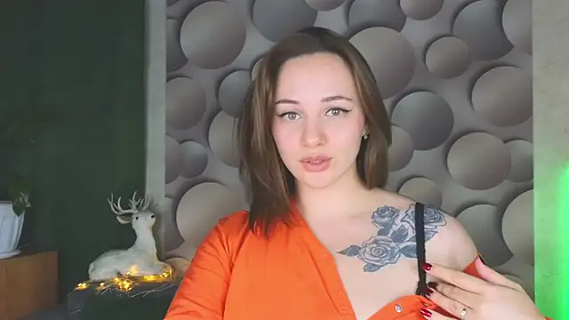 Cute smile sharon online show from January 4, 2025, 2:03 am