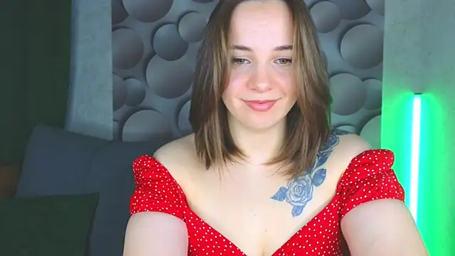 Cute smile sharon online show from February 14, 2025, 2:07 am