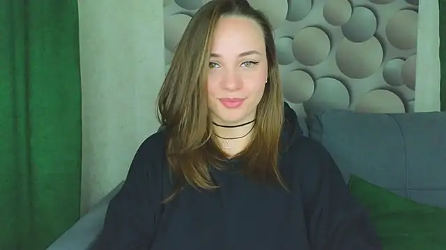 Cute smile sharon online show from September 12, 2025, 4:45 am