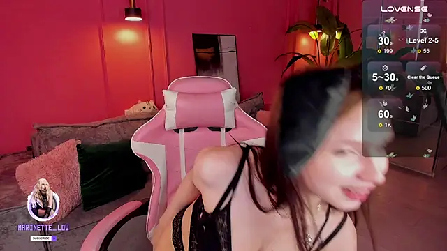 Snapshot of mari_nettt chatting on March 20, 2025, 9:59 am mari nettt online show from March 20, 2025, 9:59 am