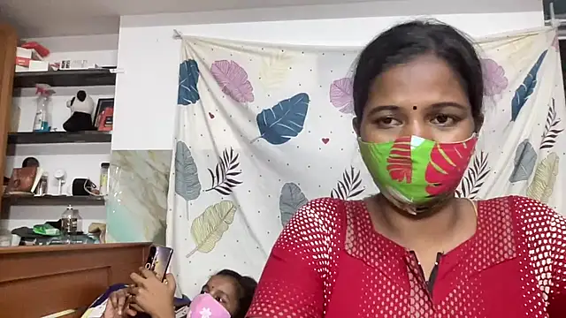 Tamil Sanjana  online show from July 25, 2026, 7:11 pm