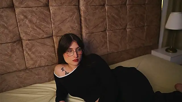 Snapshot of Daisha_Riley chatting on March 17, 2026, 3:55 am Daisha Riley online show from March 17, 2026, 3:55 am