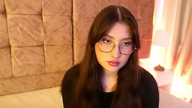 Snapshot of Daisha_Riley chatting on April 8, 2026, 12:38 pm Daisha Riley online show from April 8, 2026, 12:38 pm