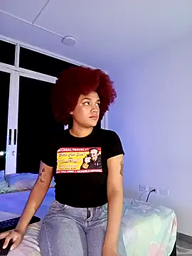 loladupont online show from April 7, 2026, 2:45 am