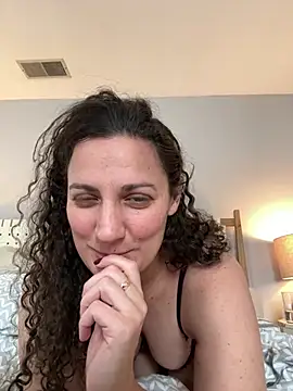 snarley33 online show from February 11, 2026, 6:02 pm