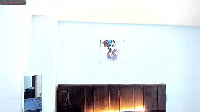 AbrilSonne online show from March 14, 2025, 11:22 pm