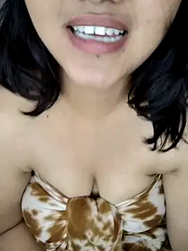 Snapshot of Riya_Stream01 chatting on February 20, 2025, 1:25 am Riya Stream01 online show from February 20, 2025, 1:25 am