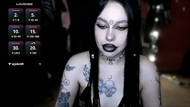 alexx succubus online show from May 18, 2026, 5:24 am