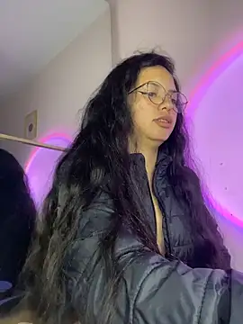 Rosita forever  online show from March 11, 2026, 8:09 am