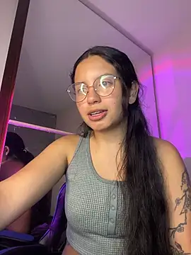 Rosita forever  online show from May 6, 2026, 9:31 pm