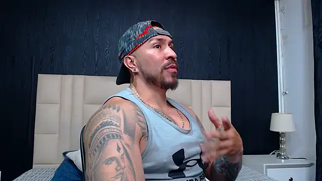 Luck Grey online show from March 1, 2025, 9:15 pm