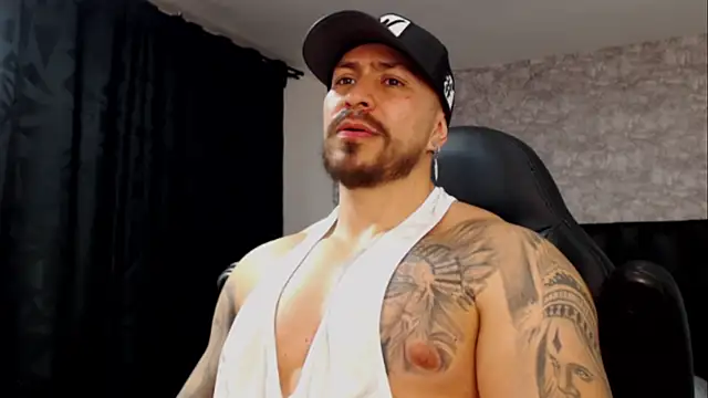 Luck Grey online show from March 13, 2025, 6:45 pm