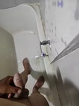 DTuannHallT online show from December 19, 2025, 12:39 am