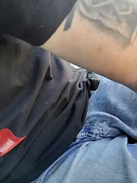 DTuannHallT online show from December 20, 2025, 3:52 pm