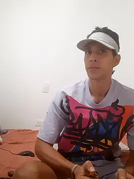 judesmith95 online show from December 30, 2024, 4:40 pm