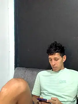 judesmith95 online show from September 12, 2025, 4:18 pm