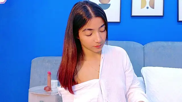 martina roldam online show from February 3, 2026, 2:53 am