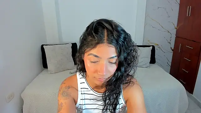 Snapshot of martina_roldam chatting on July 1, 2026, 2:35 am martina roldam online show from July 1, 2026, 2:35 am