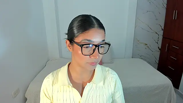 Snapshot of martina_roldam chatting on July 25, 2026, 2:20 am martina roldam online show from July 25, 2026, 2:20 am