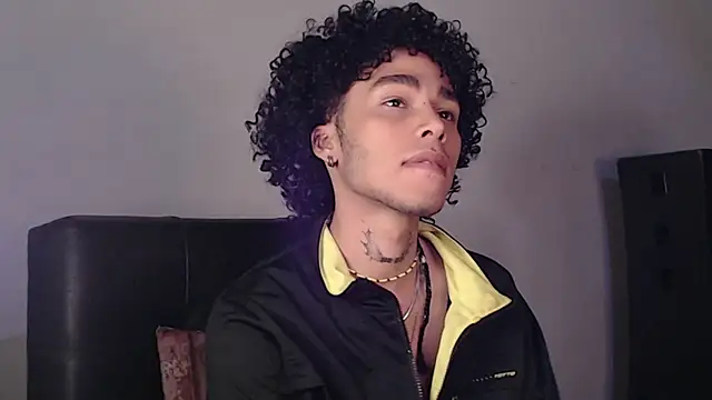 Snapshot of seven7xis chatting on January 24, 2025, 7:08 am seven7xis online show from January 24, 2025, 7:08 am