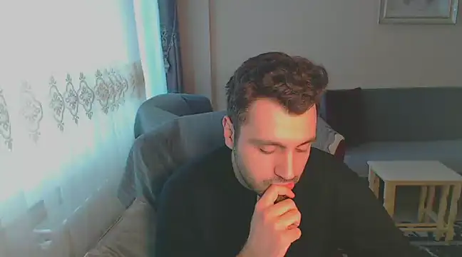 handsomeee04 online show from February 1, 2025, 2:56 pm