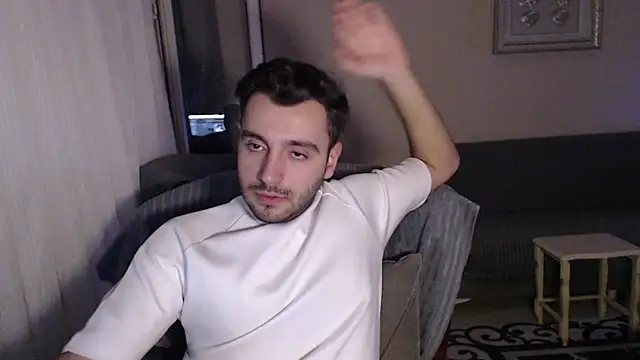 handsomeee04 online show from October 2, 2025, 10:06 pm